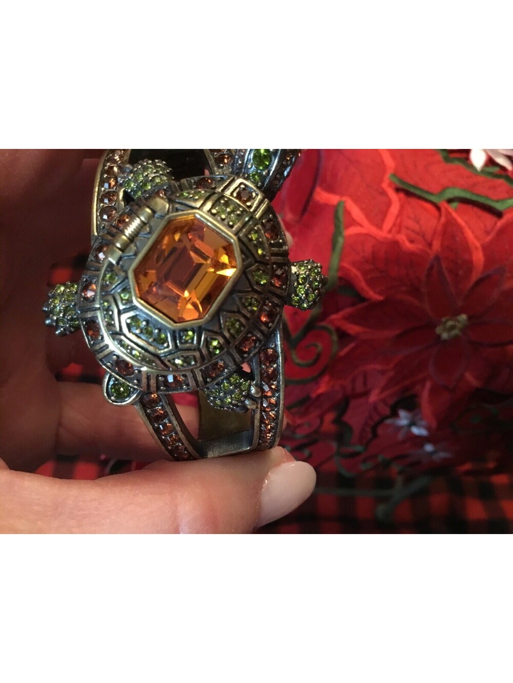 Womens Heidi Daus Slow Poke Cuff B7954 Turtle Swarovski Crystal Watch Need Batt